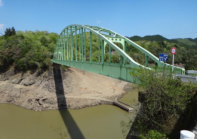 42　小さいけどカッコイイ鉄橋.JPG